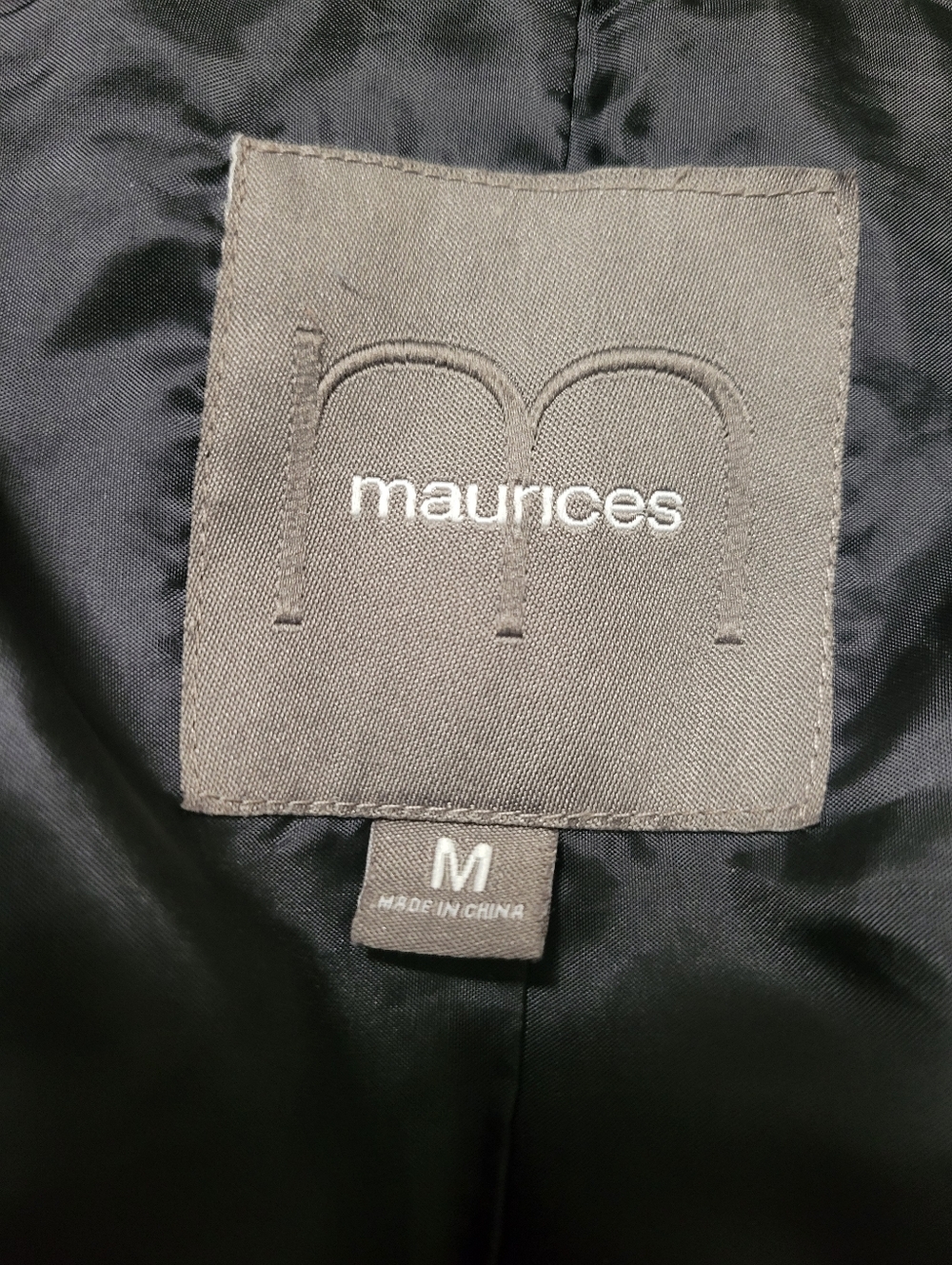 Womans Jacket - Picture 7 of 7